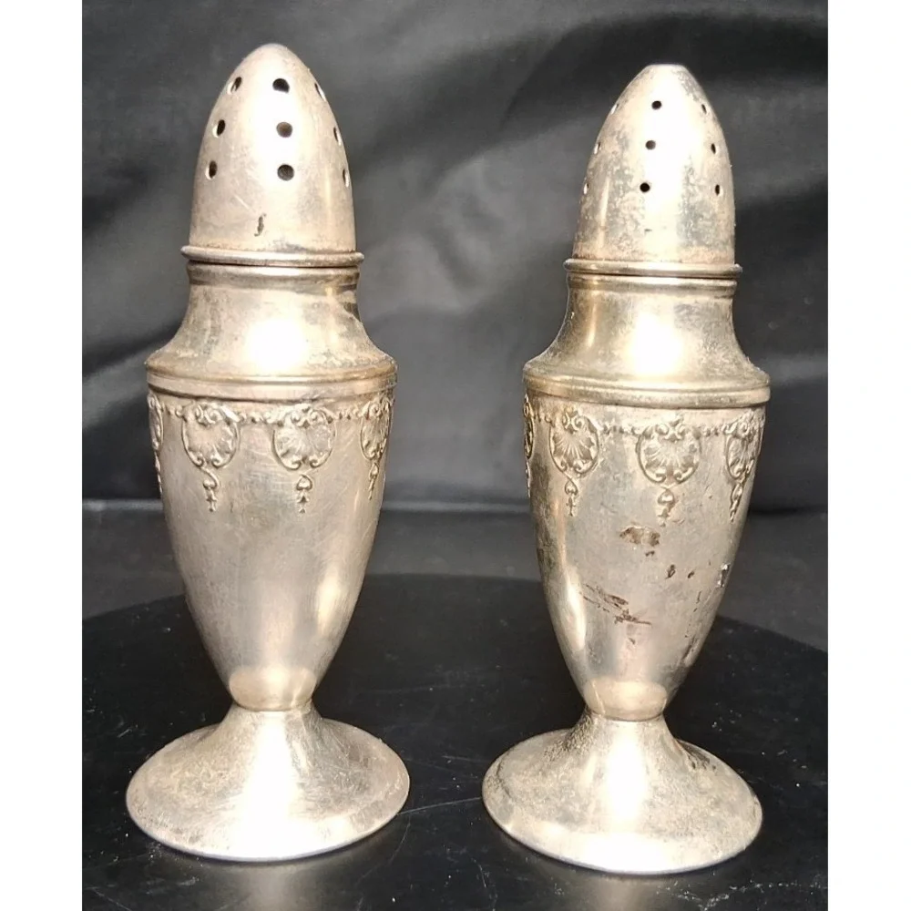 Vintage Silver Plated? Weidlich Bros. Mfg. Co. Salt and Pepper Shakers #2882